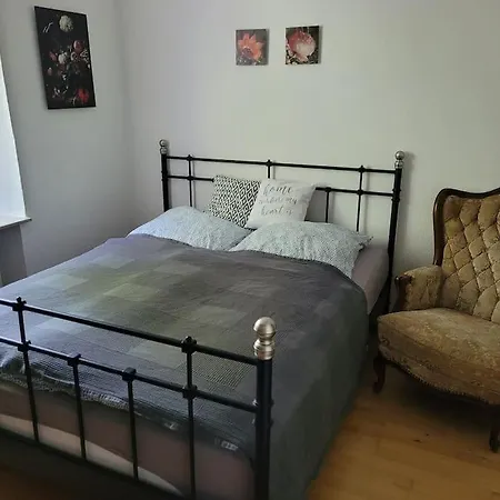 Landidyll, Whirlpool, Minipigs, Ponys, Familien Halver