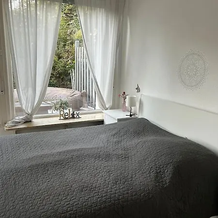 Landidyll, Whirlpool, Minipigs, Ponys, Familien * Halver