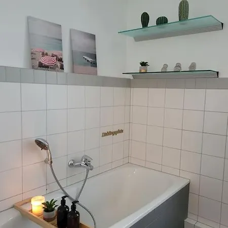 Landidyll, Whirlpool, Minipigs, Ponys, Familien Halver