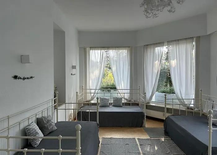 Landidyll, Whirlpool, Minipigs, Ponys, Familien * Halver